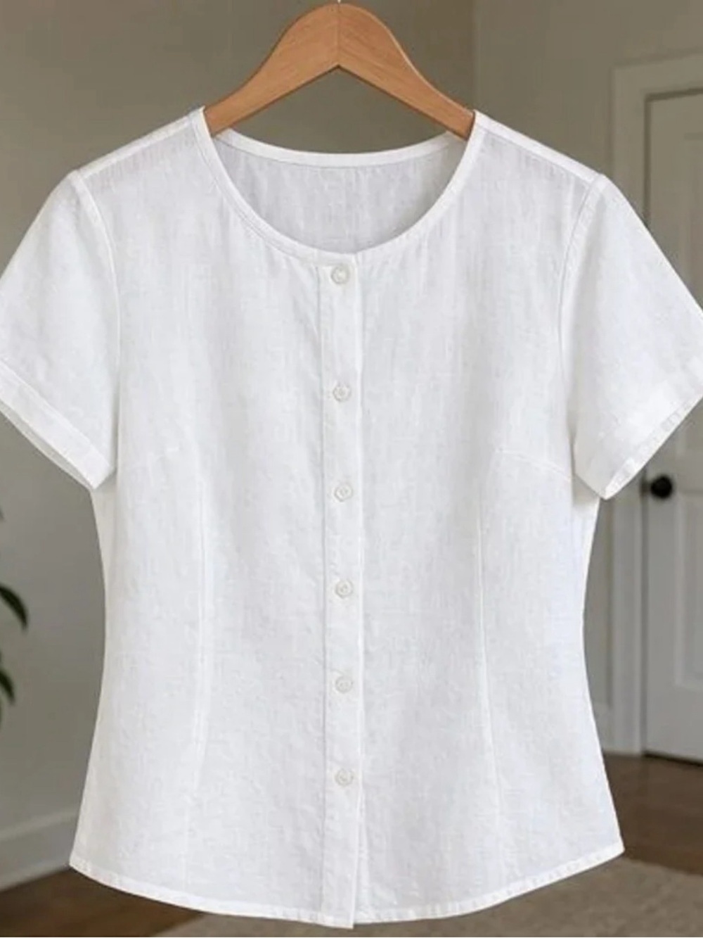 💕 Classic White Button-Front Short Sle…